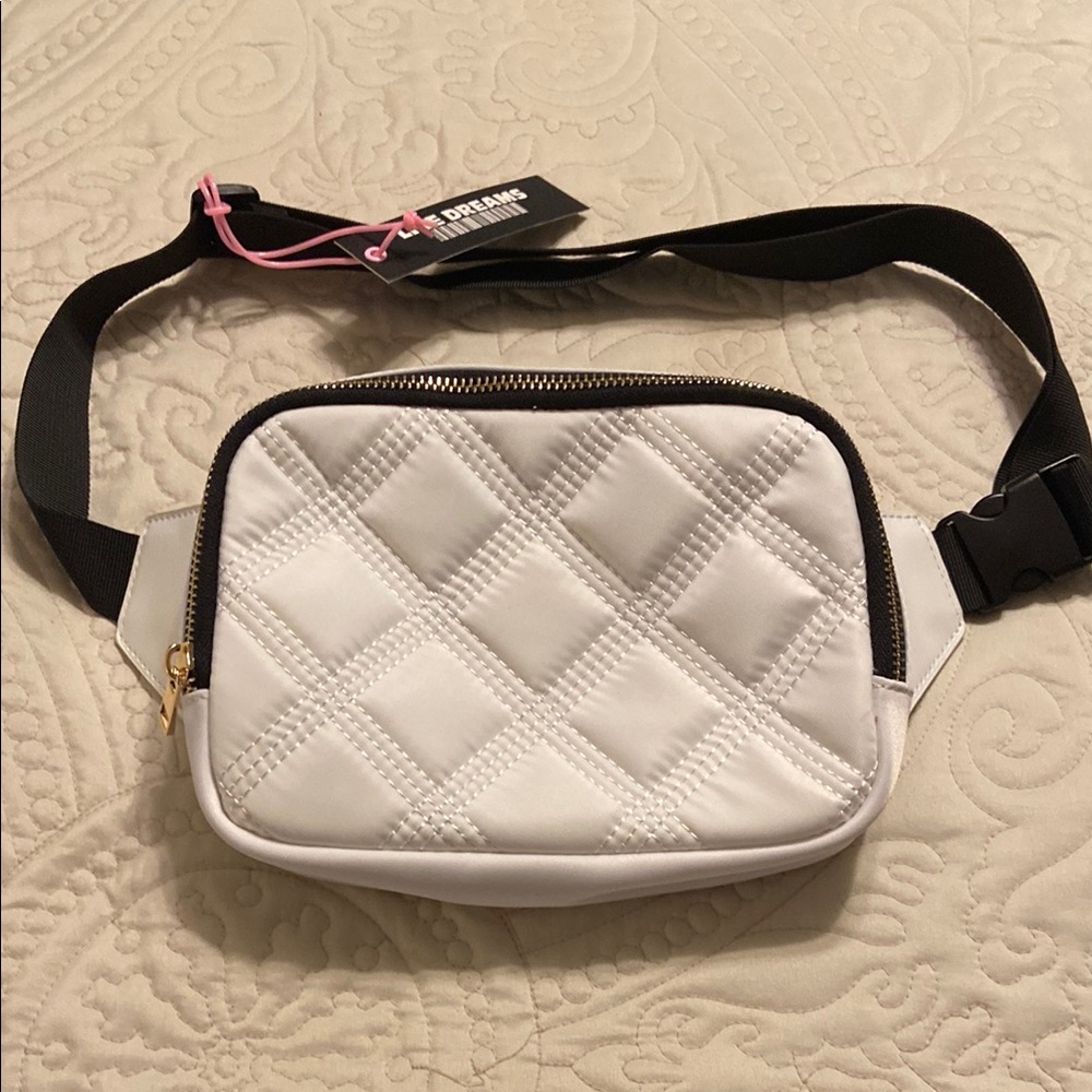 Stylish White Quilted Women's Bag